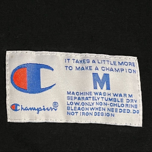 Champion T-Shirt - Picture 3 of 3